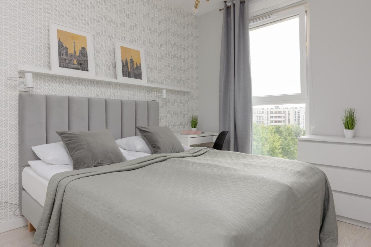 Metro Bielany Apartments By Noclegi Renters Warschau Buitenkant foto