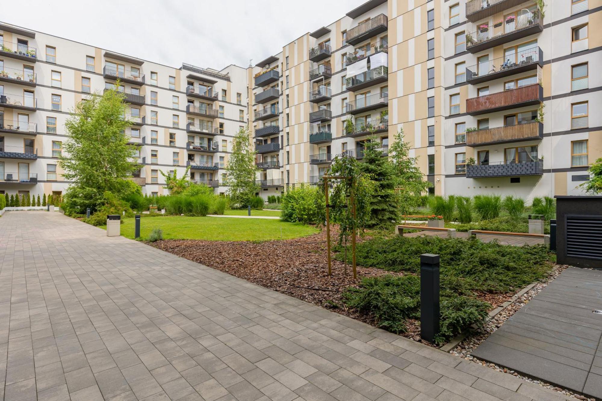 Metro Bielany Apartments By Noclegi Renters Warschau Buitenkant foto